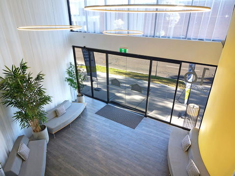 ValueSuites Green Square - Accommodation Newcastle 0
