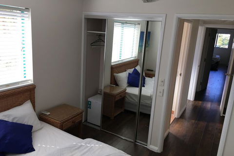 Broadbeach Studios - Accommodation Newcastle 6