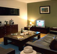 Plomer Beach House - Accommodation Newcastle
