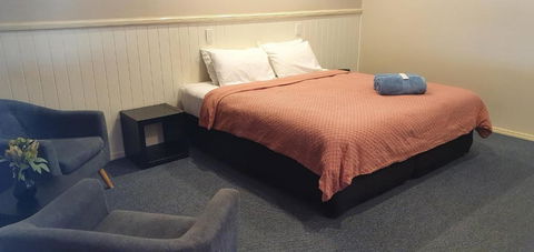 Dirranbandi Motor Inn - Accommodation Newcastle 3