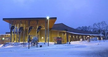 Arapaho - Accommodation Newcastle 4