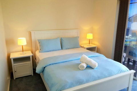 Caravel Beach House Mandurah - Accommodation Newcastle 2