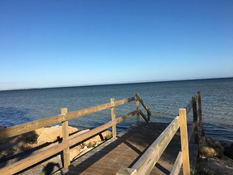 Falcon Bay 4x4 Townhouse - Accommodation Newcastle 1