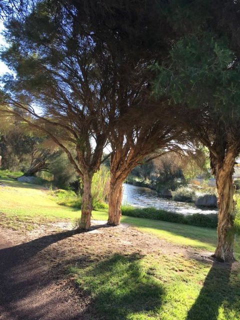 Falcon Bay 4x4 Townhouse - Accommodation Newcastle 6
