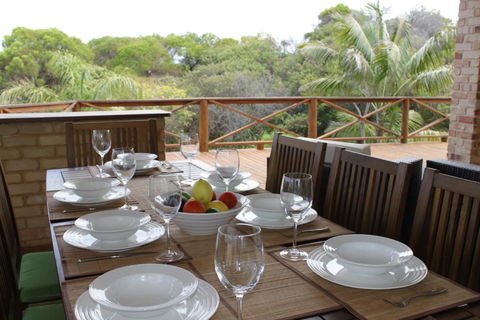 Oceana Sunset - Accommodation Newcastle 6