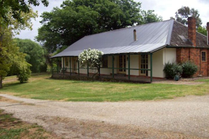 Allans Flat VIC Accommodation Newcastle