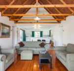 A River Bed Cottage - Accommodation Newcastle