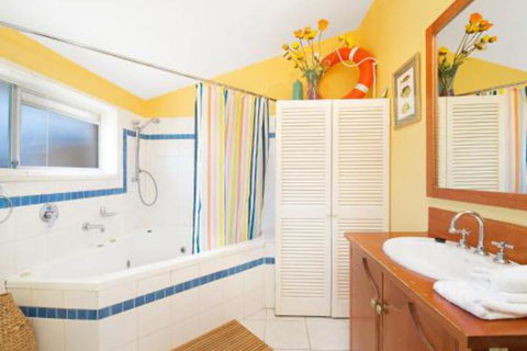 Beach Break - Accommodation Newcastle 4