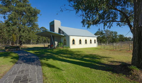Ironbark Villa 2 - Accommodation Newcastle 1