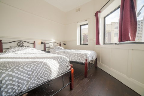 MyHoYoHo City Views Apartments - Accommodation Newcastle 3