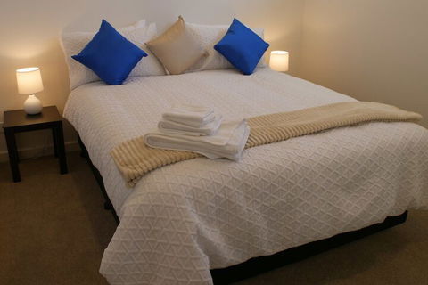 Maison Executive - Accommodation Newcastle 7