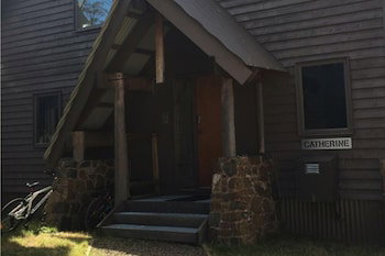 Catherine - Accommodation Newcastle 2