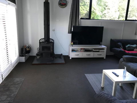 Longhorn Ranch Apartments - Accommodation Newcastle 2