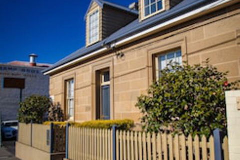 Sanctum Boutique Apartments - Accommodation Newcastle 0