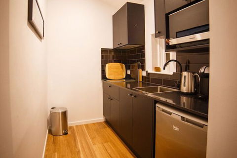 Sanctum Boutique Apartments - Accommodation Newcastle 4