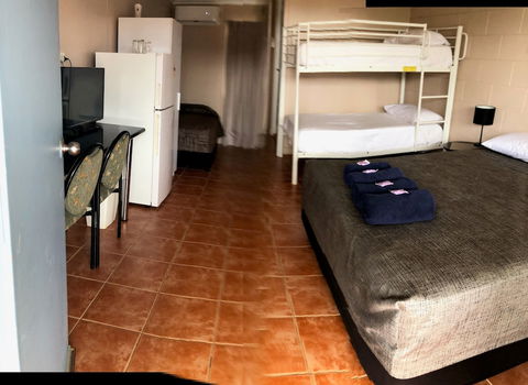 Childers Budget Accommodation - Accommodation Newcastle 4