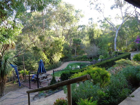 Eltham South Lodge - Accommodation Newcastle 4