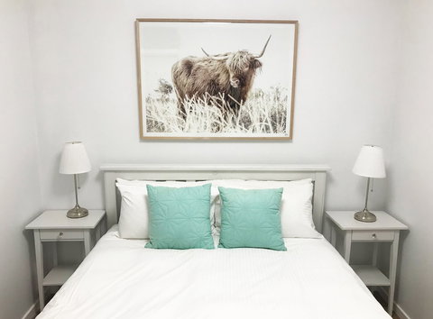 Canguri Boutique Farmstay Cottage - Accommodation Newcastle 1