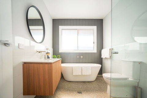 Kirsten Accommodation Parkes - Accommodation Newcastle 4