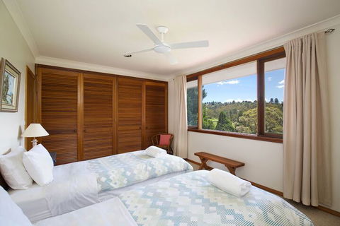 Stableford Lodge - Accommodation Newcastle 6