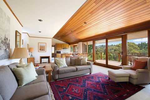 Stableford Lodge - Accommodation Newcastle 7