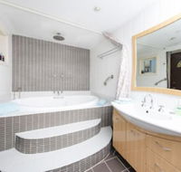 La Casa - Accommodation Newcastle