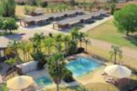Hilltop Resort - Accommodation Newcastle 0
