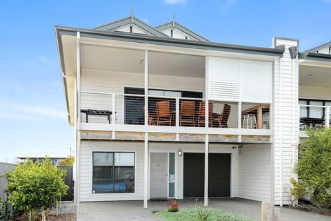 Bayside - Accommodation Newcastle 1