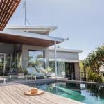 Akoakoa Sunrise Beach - Accommodation Newcastle 0