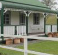 The Dollhouse Cottage - Accommodation Newcastle