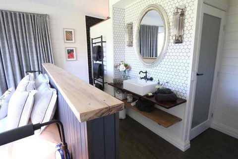 Amaroo Valley Springs - Accommodation Newcastle 3
