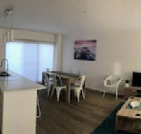 Santa Monica Lodge - Accommodation Newcastle