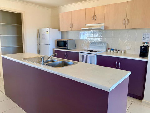 Bayview Beach House Apartment No 2 - Accommodation Newcastle 1