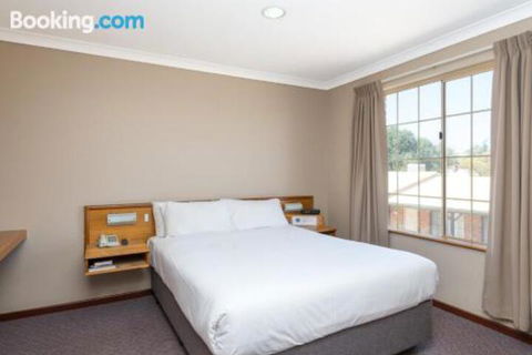 MIDAS MOTEL KALGOORLIE - Accommodation Newcastle 6