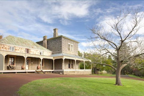 Tarndie - Accommodation Newcastle 0