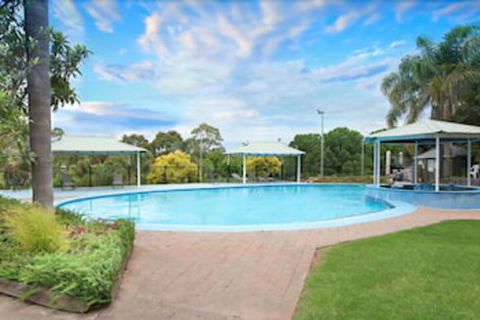 Lakeview Villa's - Accommodation Newcastle 1