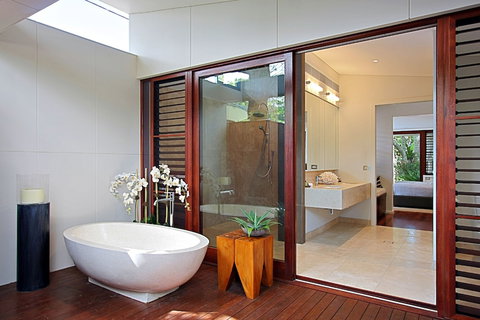 Barefoot At Broken - Accommodation Newcastle 1