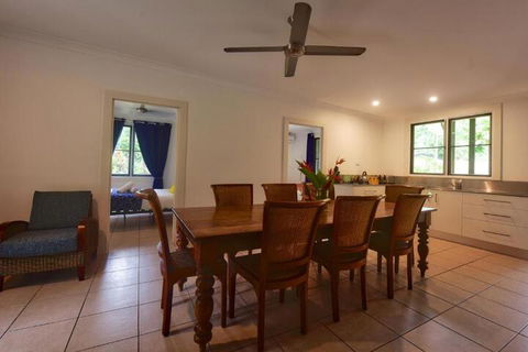 Daintree Rainforest Beach House - Accommodation Newcastle 2