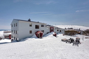 Lawlers 31 - Accommodation Newcastle 1