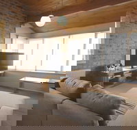 Lawlers 34 - Accommodation Newcastle