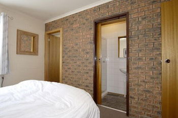 Alpine Haven 1 - Accommodation Newcastle 3