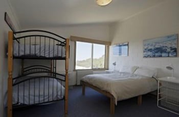 Alpine Haven 3 - Accommodation Newcastle 5