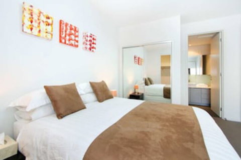 Spacious Bayside Lifestyle - Accommodation Newcastle 0