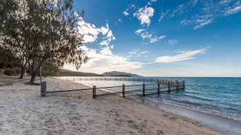 Dingo Beach QLD Accommodation Newcastle