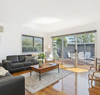 Bask at The Glade - Rejuvenate Stays - Accommodation Newcastle