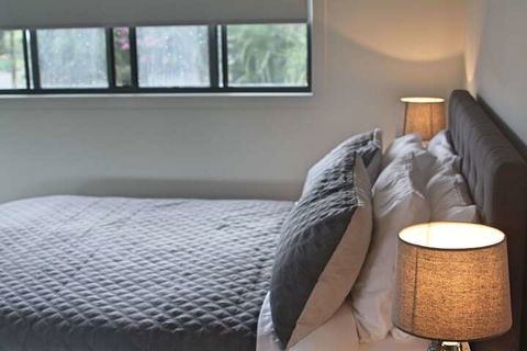 Holiday With A View Lowry Street - Accommodation Newcastle 7