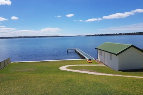Lake Escape - Lake Macquarie - Accommodation Newcastle 0
