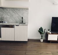 Level 8 Marvelous Apartment with pool access - Accommodation Newcastle