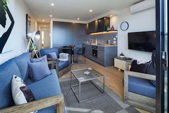 St Kilda By The Beach - Accommodation Newcastle 0