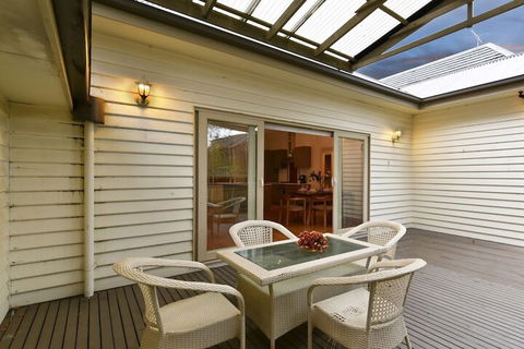 Balwyn Houses - Accommodation Newcastle 1